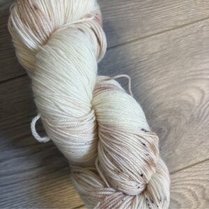NWT Hand dyed merino wool yarn